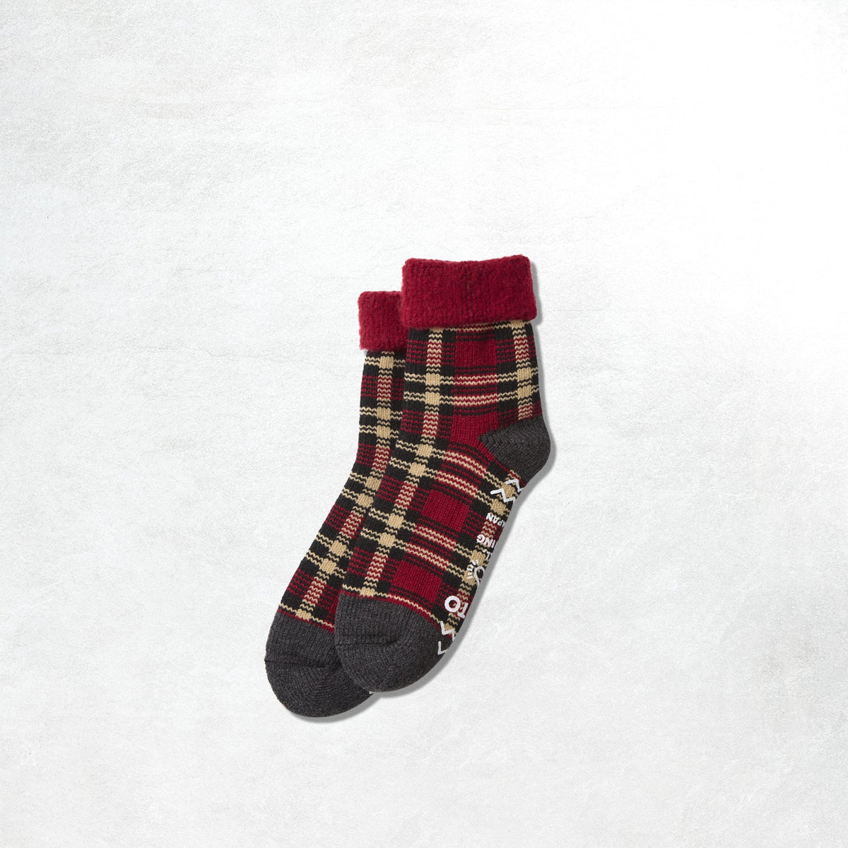Rototo Check Comfy Room Sock: Dark Red / Black